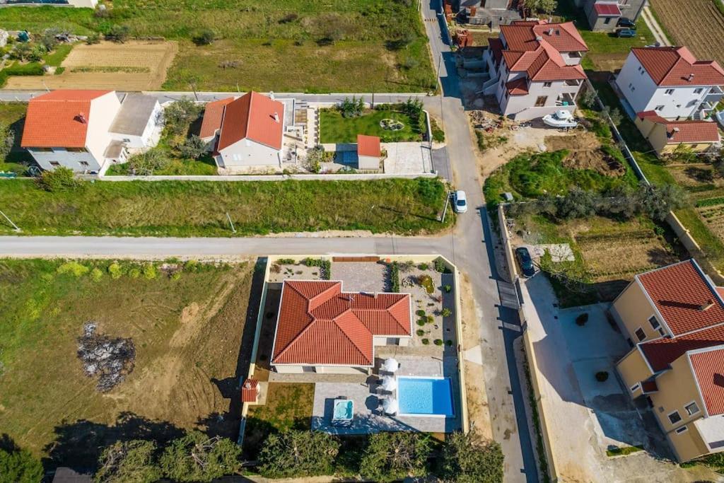 Villa Mattina, With Heated Pool And Jacuzzi Privlaka  Ngoại thất bức ảnh