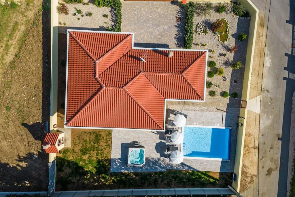 Villa Mattina, With Heated Pool And Jacuzzi Privlaka  Ngoại thất bức ảnh