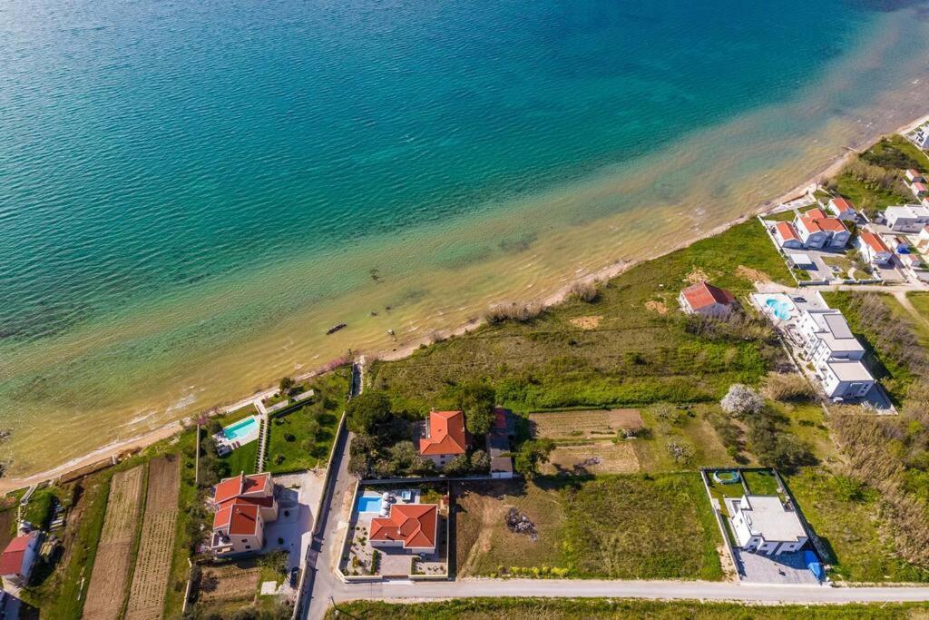 Villa Mattina, With Heated Pool And Jacuzzi Privlaka  Ngoại thất bức ảnh